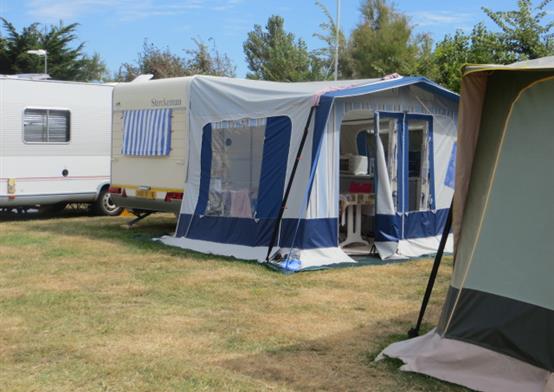 Accueille de caravane au camping La Padrelle - La Padrelle - Camping Saint Hilaire de Riez